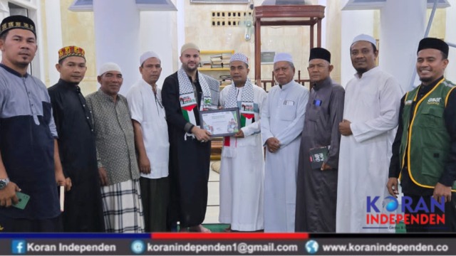 Safari Ramadhan Syeikh Palestina di Ujong Baroh: Tausiah Menggetarkan Hati & Gelombang Sedekah untuk Al-Qur'an