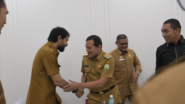 Gubernur Mualem Pimpin Rapim, Dorong Percepatan Realisasi APBA 2025