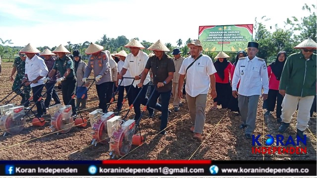Dukung Ketahanan Pangan, Polres Aceh Barat Gelar Penanaman Jagung Serentak di Gampong Meutulang