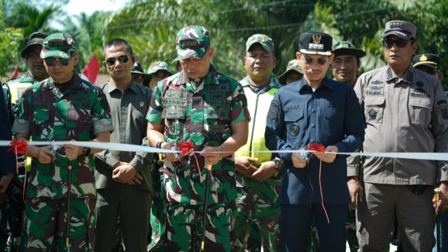 Jalan Alternatif Seumuleng–Cot Murong Resmi Dibuka, Wujud Sinergi TNI, Pemkab, dan Masyarakat