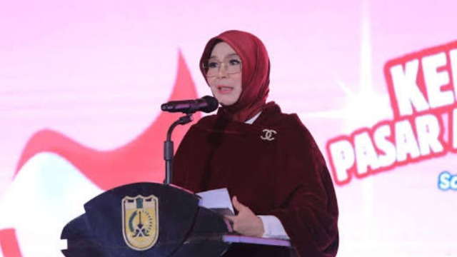 Wali Kota Banda Aceh Illiza Sa’aduddin Djamal resmi menutup Festival Kemerdekaan Pasar Aceh dan Pasar Al-Mahirah