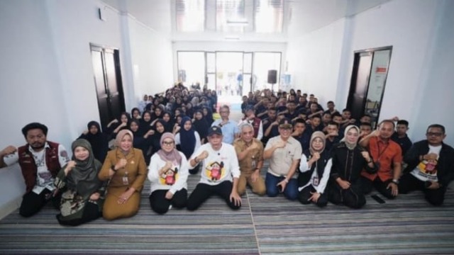 Wamen Sosial Agus Jabo Tinjau Sekolah Rakyat di Wonosobo 