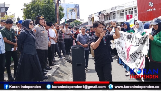 Ketua DPRK Aceh Barat Tuai Apresiasi, Hadir Langsung di Tengah Massa Aksi