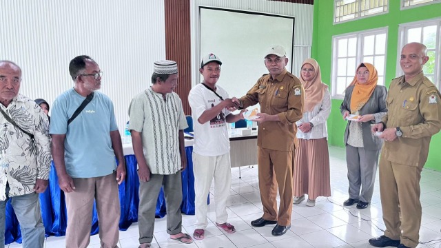 Pemkab Aceh Barat Salurkan Bantuan BBM untuk 180 Abang Becak, Wujud Kepedulian terhadap Transportasi Rakyat