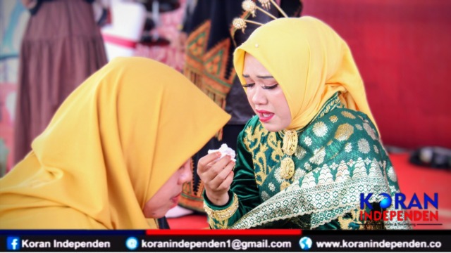 Tangis Haru Warnai Lomba Prosesi Boh Gaca di HUT Meulaboh ke-437 dan PKAB Aceh Barat 2025