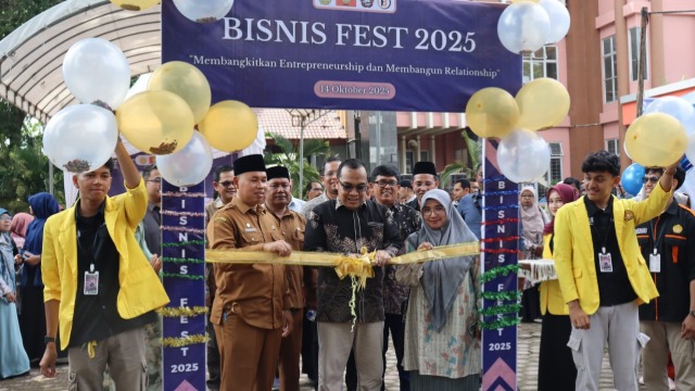 Bisnis Fest 2025: Menumbuhkan Jiwa Wirausaha Mahasiswa Politeknik Negeri Lhokseumawe