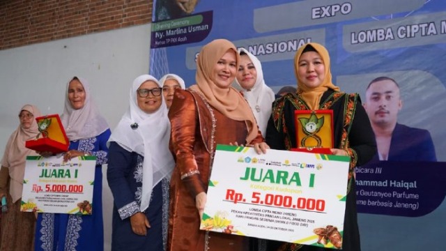 Mukarramah Fadhlullah Tutup Pekan Kreativitas Pangan Lokal Janeng 2025 Cut Meriska Harnita