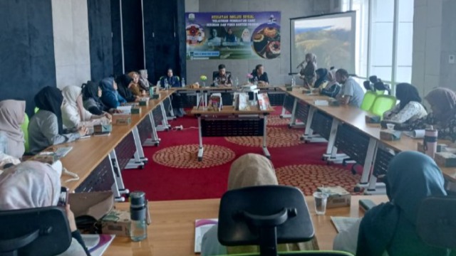 DPKA Gelar Pelatihan Pembuatan Kue dan Video Konten Produk