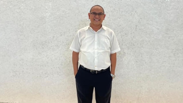 Guru Pendidik atau Guru Pengajar?                                          