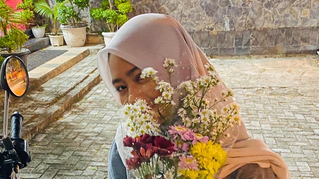 HAPPY BIRTHDAY ZAHWA!!