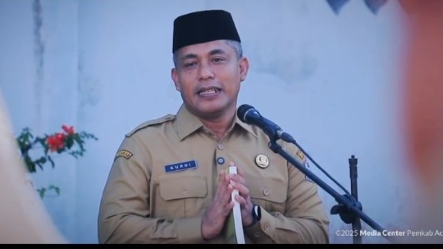 Kurdi Pimpin Apel Pagi dan Lepas Pegawai Purna Tugas di Lingkup Setdakab