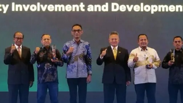 PT Mifa Bersaudara Borong 13 Penghargaan Nasional CSR dan SDGs 2025