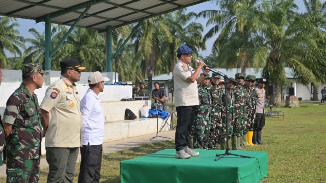 Wagub Aceh Dampingi Mendagri Beri Arahan Taruna dan Serahkan Bantuan Presiden di Aceh Tamiang