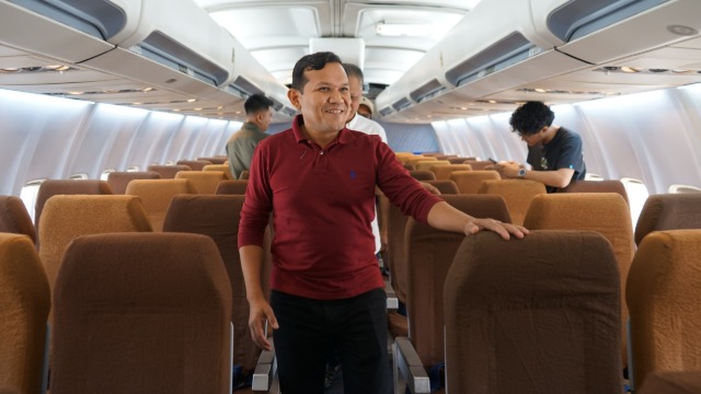 Wagub Aceh Tinjau Pembangunan Pesawat Boeing 737 untuk Wahana Manasik Pertama di Indonesia