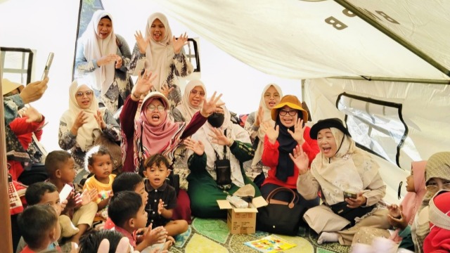 Wujud Solidaritas Pascabencana, PP IGRA Salurkan Bantuan dan Gelar Trauma Healing di RA Al Ikhlas Aceh Utara