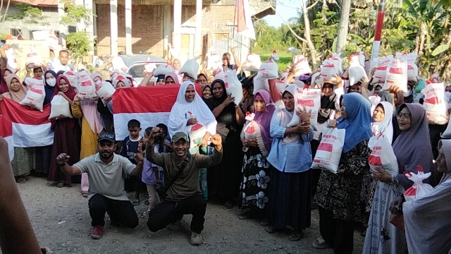 BNPB Korem 011 Lilawangsa Salurkan Bantuan logistik Menjelang Ramadhan Untuk Korban Banjir Aceh Utara 