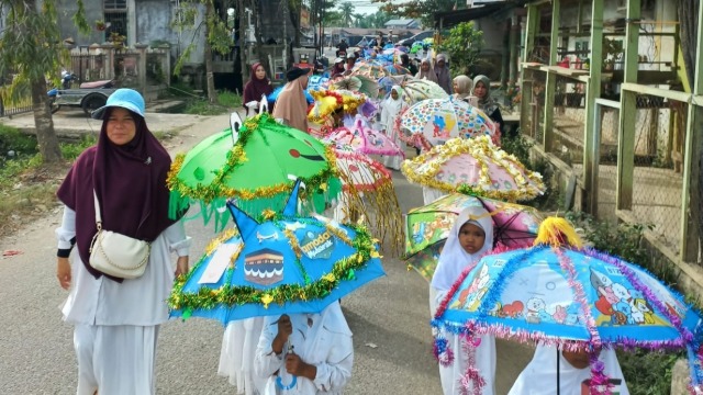 SIT Madani Lhok Sukon Pawai Tarhib Ramadhan 