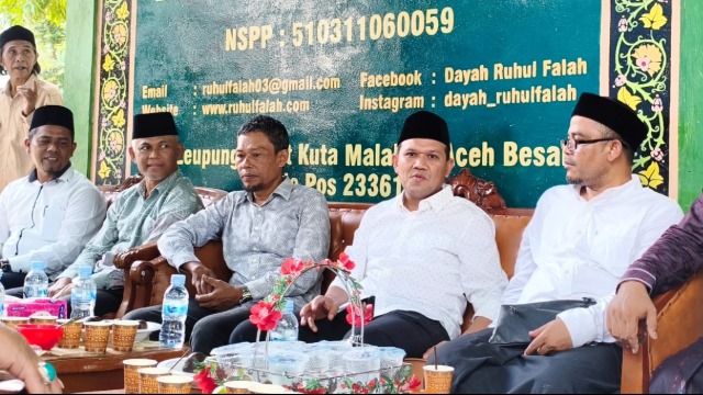 WAGUB ACEH HADIRI HAUL KE-12 TGK. H. IBRAHIM BIN HASYIM, PENDIRI DAYAH RUHUL FALAH