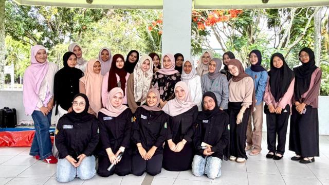 Mahasiswa Psikologi FK USK Gelar Outbound “Jembatan Pulih” untuk Perempuan  yang Mengalami Burnout