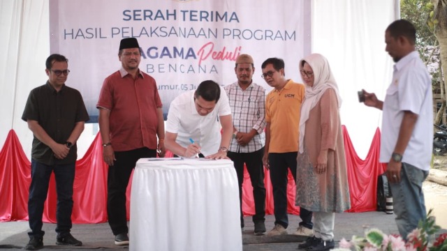 Tinjau Pedalaman Aceh Tamiang, KAGAMA Serahkan 26 Huntara Korban Bencana Hidrometeorologi