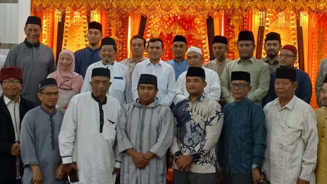 Silaturahmi Bersama Imam Masjid Raya Baiturrahman, Wagub Aceh Perkuat Sinergi dengan Ulama