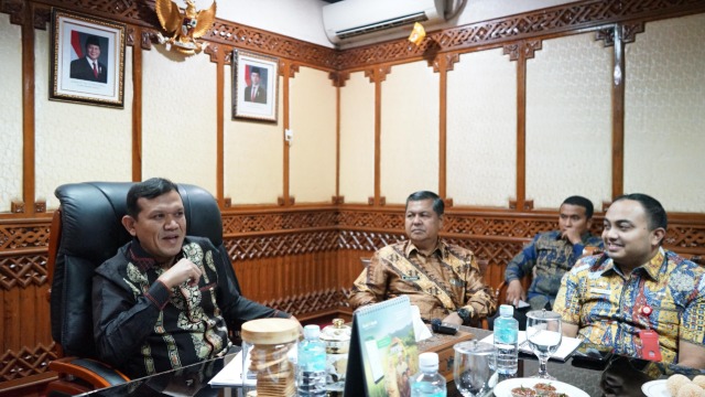 Wagub Dek Fadh Terima Kunjungan FPRMI Aceh