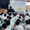 Dekan FMIPA USK Ajak Siswa SMA Sukma Bangsa Pidie Mengenal Kimia dari Kehidupan Sehari-hari